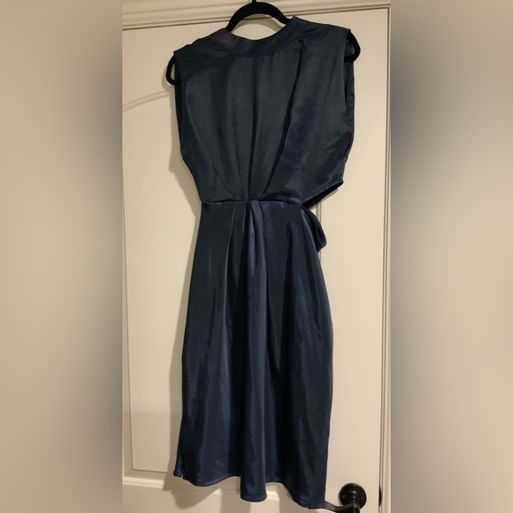 ZARA CUT OUT SATIN EFFECT DRESS - Picture 4 of 5